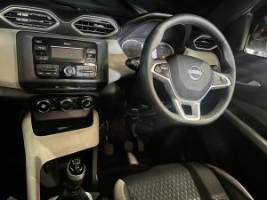 Nissan Magnite 1.0 Visia manual - Image 9