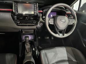 Toyota Corolla Cross 1.8 Hybrid GR-Sport - Image 9