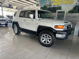 Toyota FJ Cruiser FJ Cruiser - Image 1