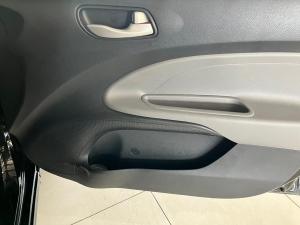 Kia Pegas 1.4 LX manual - Image 5