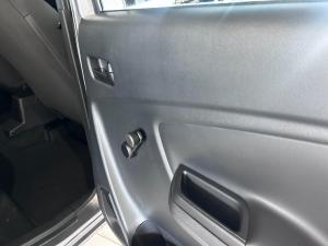 Toyota Vitz 1.0 - Image 7