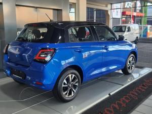 Suzuki Swift 1.2 GLX auto - Image 3