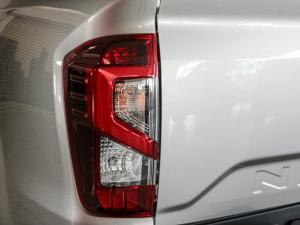 Nissan Navara 2.5DDTi double cab LE Plus - Image 12