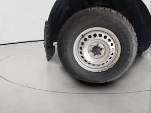 Nissan Navara 2.5 single cab XE - Image 10