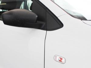 Volkswagen Polo Vivo hatch 1.4 Comfortline - Image 6