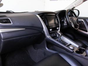 Mitsubishi Pajero Sport 2.4DI-D 4x4 Exceed - Image 14