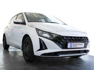 Hyundai i20 1.2 Premium - Image 1