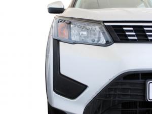 Mahindra XUV300 1.5TD W6 - Image 9