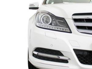 Mercedes-Benz C-Class C180 Avantgarde auto - Image 9