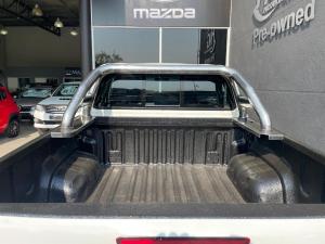 Toyota Hilux 2.4GD-6 double cab 4x4 Raider auto - Image 7