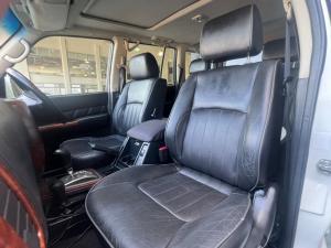 Nissan Patrol 4.8 GRX 4x4 - Image 11