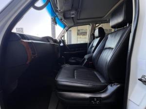 Nissan Patrol 4.8 GRX 4x4 - Image 12