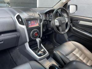 Isuzu mu-X 3.0 - Image 16