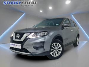 Nissan X-Trail 2.0 Visia - Image 1