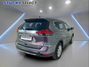 Nissan X-Trail 2.0 Visia - Image 5