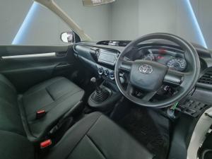 Toyota Hilux 2.4GD single cab S (aircon) - Image 10