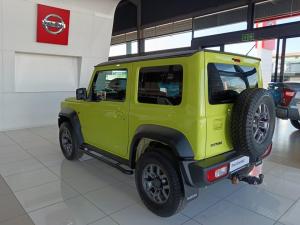 Suzuki Jimny 1.5 GLX AllGrip 3-door manual - Image 4
