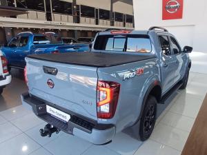 Nissan Navara 2.5DDTi double cab Pro-4X 4x4 - Image 8