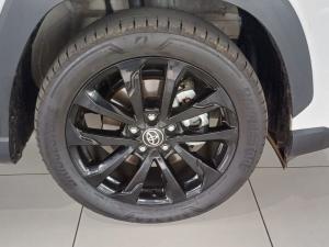 Toyota Corolla Cross 1.8 Hybrid XR - Image 8