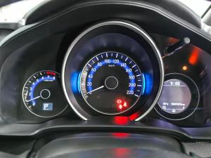 Honda Jazz 1.5 Elegance auto - Image 14