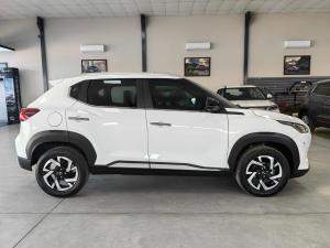 Nissan Magnite 1.0 Turbo Acenta Plus auto - Image 3