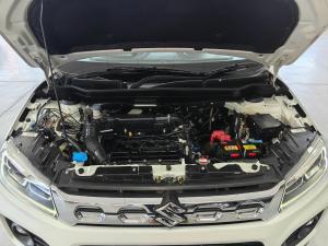 Suzuki Vitara Brezza 1.5 GLX auto - Image 12