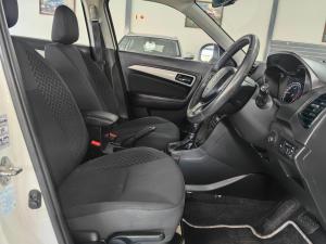Suzuki Vitara Brezza 1.5 GLX auto - Image 14