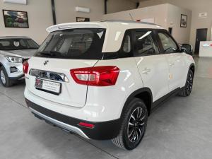 Suzuki Vitara Brezza 1.5 GLX auto - Image 4