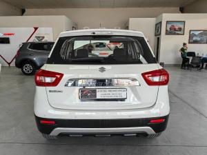 Suzuki Vitara Brezza 1.5 GLX auto - Image 5