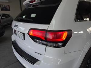 Jeep Grand Cherokee SRT - Image 6