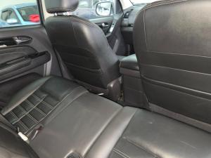 Isuzu mu-X 3.0 4WD - Image 21