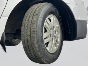 Hyundai H-1 2.5 Crdi Multicab automatic 6 Seat - Image 17