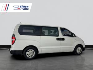 Hyundai H-1 2.5 Crdi Multicab automatic 6 Seat - Image 5