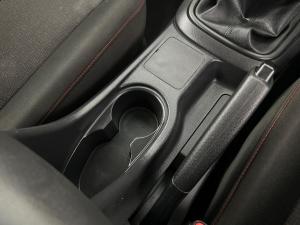 Isuzu D-MAX 250 HO HI-RIDE D/C - Image 5