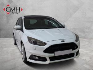 Ford Focus ST 3 - Image 1