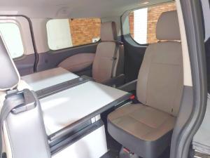 Ford Tourneo Custom 2.2TDCi SWB Trend - Image 9
