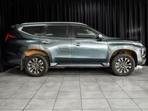 Mitsubishi Pajero Sport 2.4DI-D 4x4 Exceed - Image 3