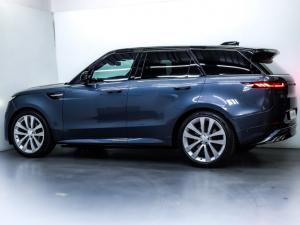 Land Rover Range Rover Sport P530 First Edition - Image 8