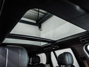 Land Rover Range Rover D350 Autobiography - Image 20