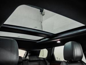 Land Rover Range Rover Evoque P250 R-Dynamic HSE - Image 20