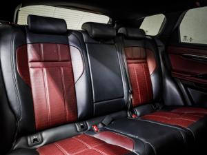 Land Rover Range Rover Evoque P250 R-Dynamic HSE - Image 21