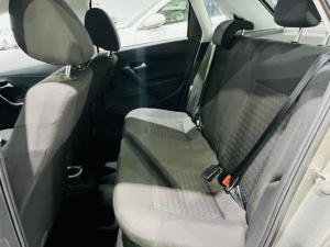 Volkswagen Polo Vivo hatch 1.4 Trendline - Image 6