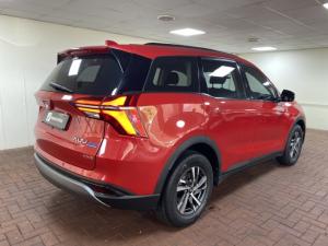 Mahindra XUV700 2.0T AX5 - Image 3