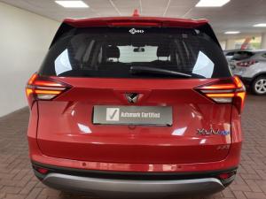 Mahindra XUV700 2.0T AX5 - Image 4