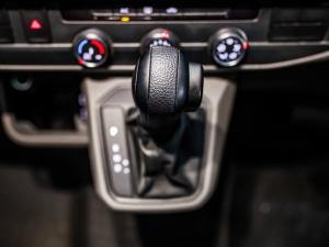 Volkswagen Transporter 2.0TDI Kombi SWB Trendline auto - Image 8