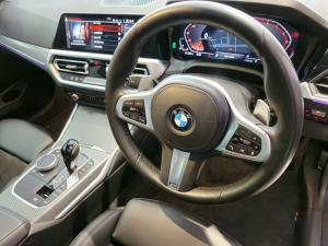 BMW 3 Series 320i Mzansi Edition - Image 12