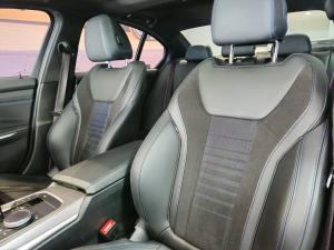 BMW 3 Series 320i Mzansi Edition - Image 14