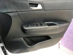 Kia Sportage 2.0CRDi EX - Image 7
