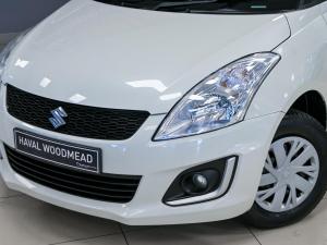 Suzuki Swift hatch 1.2 GL auto - Image 2