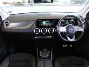 Mercedes-Benz GLA GLA200d - Image 7